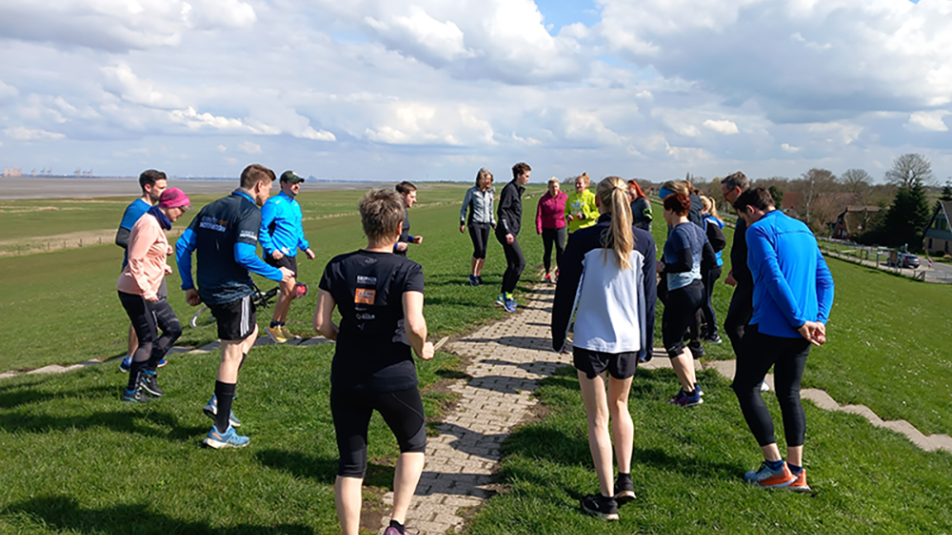 Aufwärmen auf dem Deich Gesundheits- und Sportreisen im Ferienzentrum Burhave